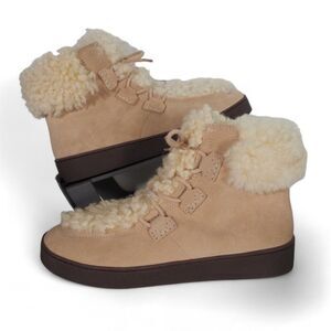 Cozy Shearling-Lined Women's Ankle Boots - Beige